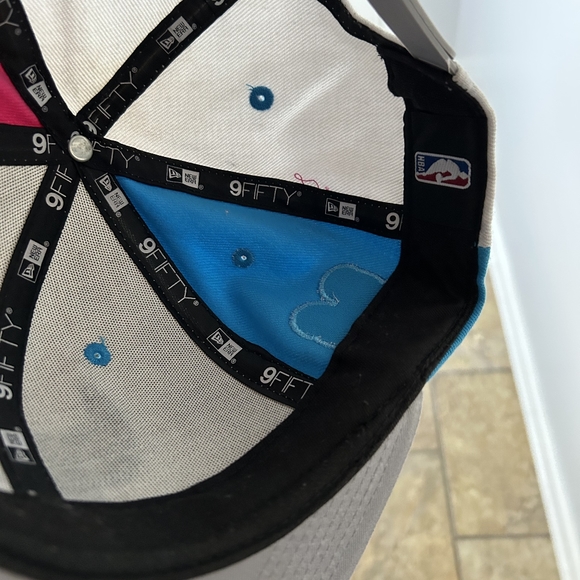 New Era 9Fifty Chicago Bulls Snapback - Picture 11 of 17